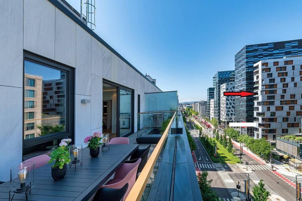 Modern 3Bed Room Sea View Apartment @ Oslo Barcode Eksteriør billede